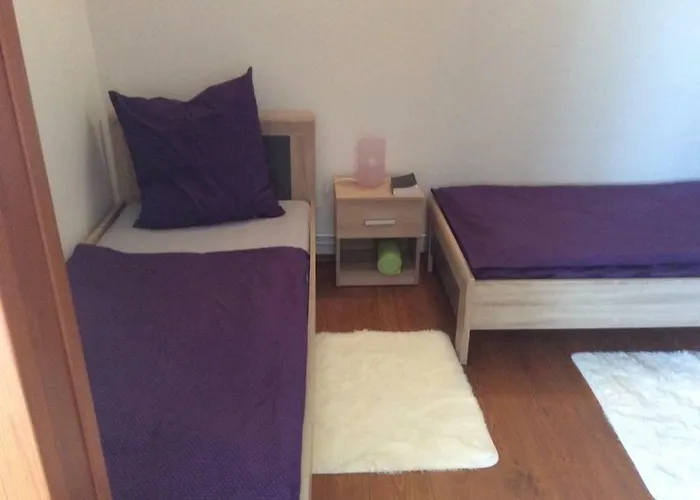 Gemuetliche Bei Prag * Smecno